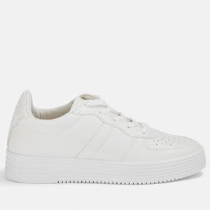Missguided White Sneakers (BRAND NEW)
